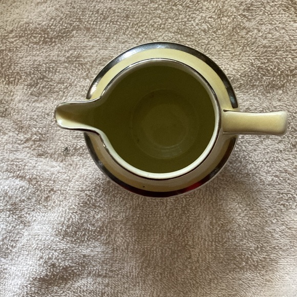 Creamer by Hall China Company - Picture 3 of 5